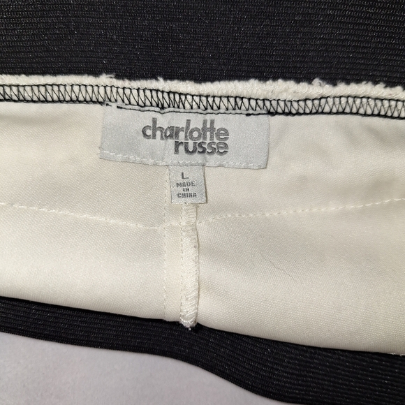 Charlotte Russe large lace layered white shorts - Picture 5 of 5